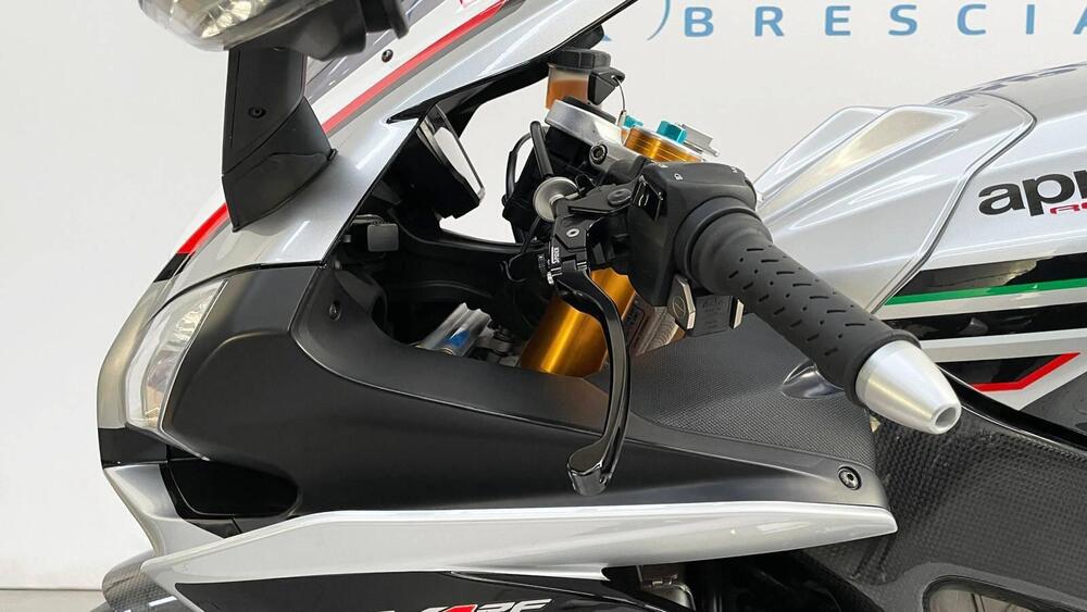 Aprilia RSV4 RF ABS (2015 - 17) (15)