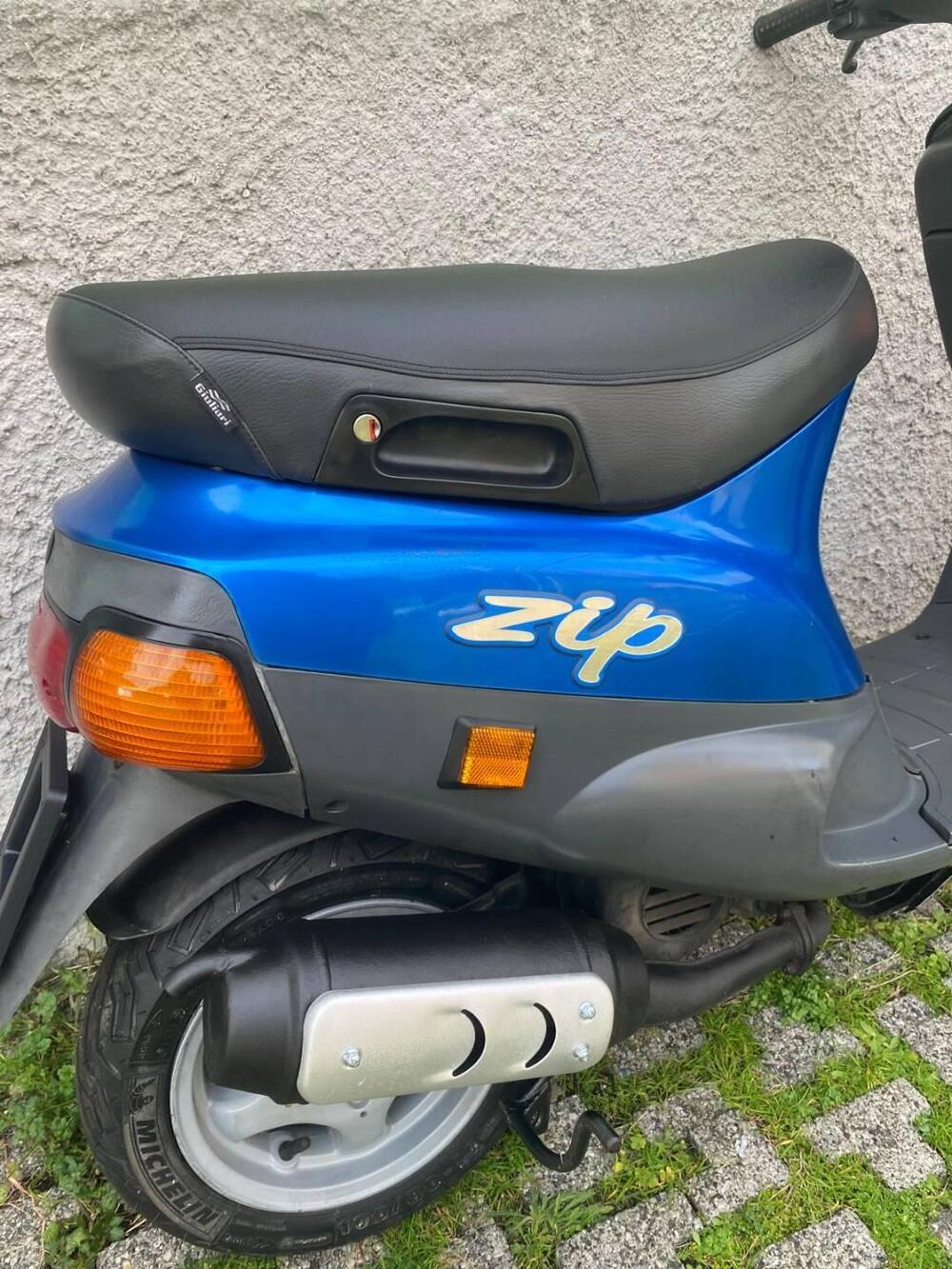 Piaggio Zip 50 Base (4)