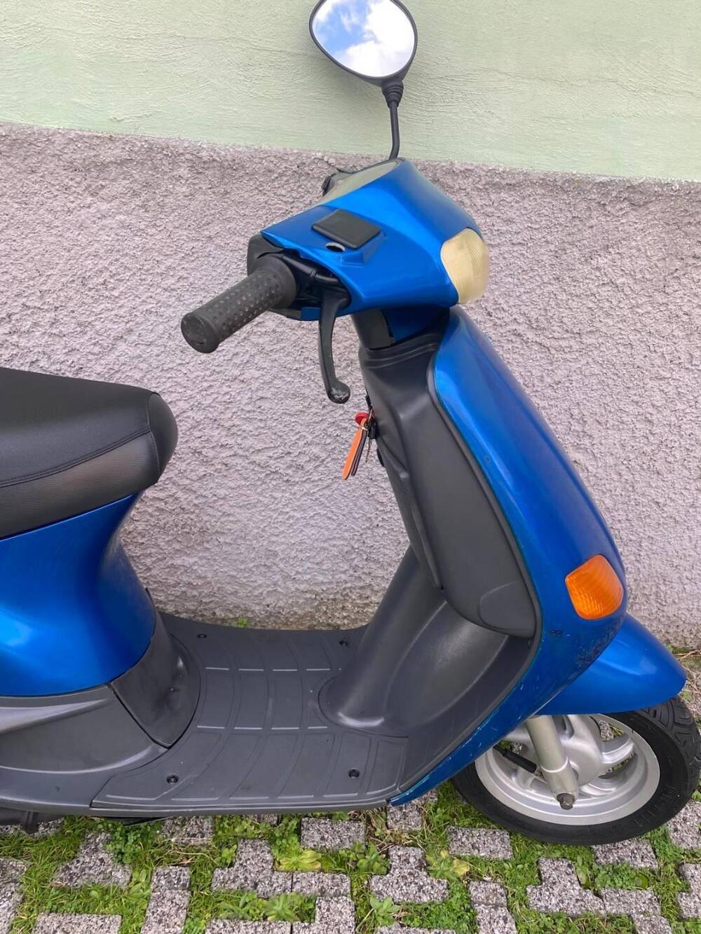 Piaggio Zip 50 Base (5)