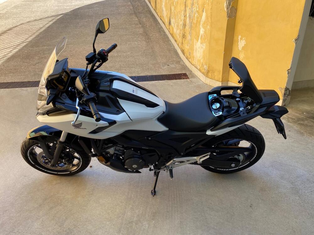 Honda NC 750 X (2025 - 26) (3)