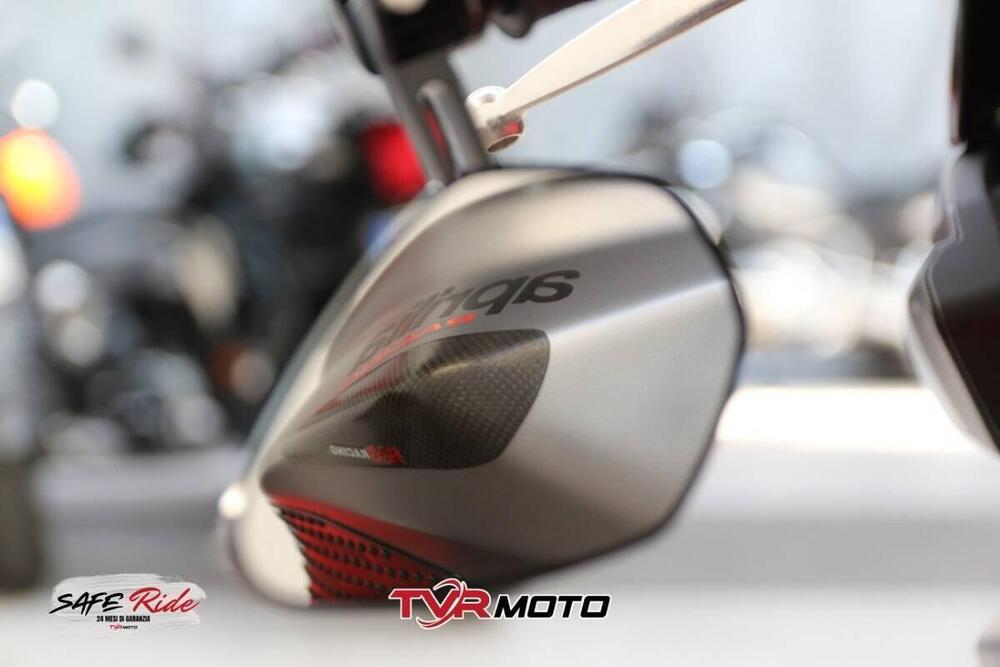 Aprilia Tuono 660 (2021 - 25) (15)