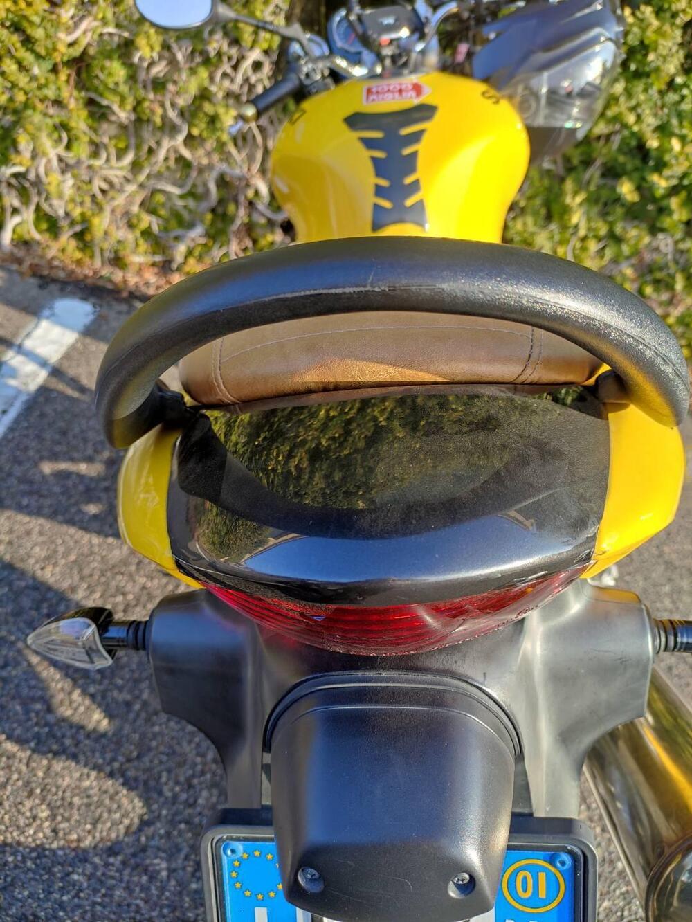 Suzuki SV 650 (1999 - 02) (8)