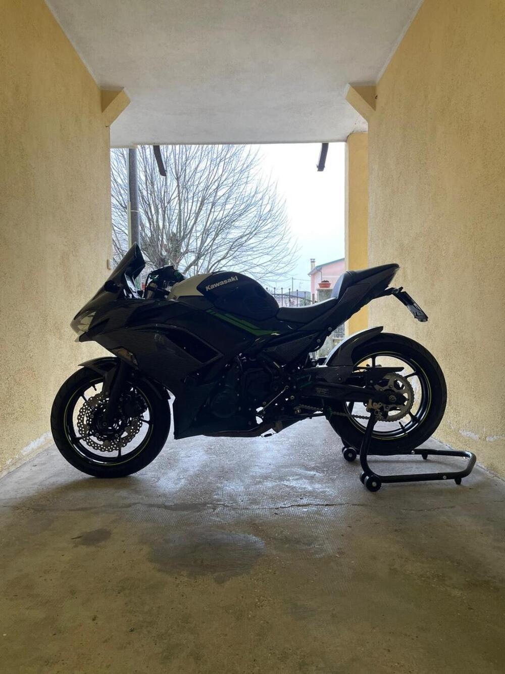 Kawasaki Ninja 650 (2021 - 24) (3)