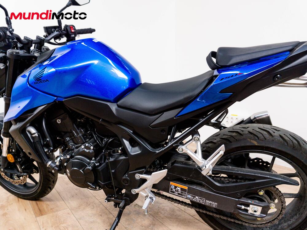 Honda CB 750 Hornet (2025) (10)