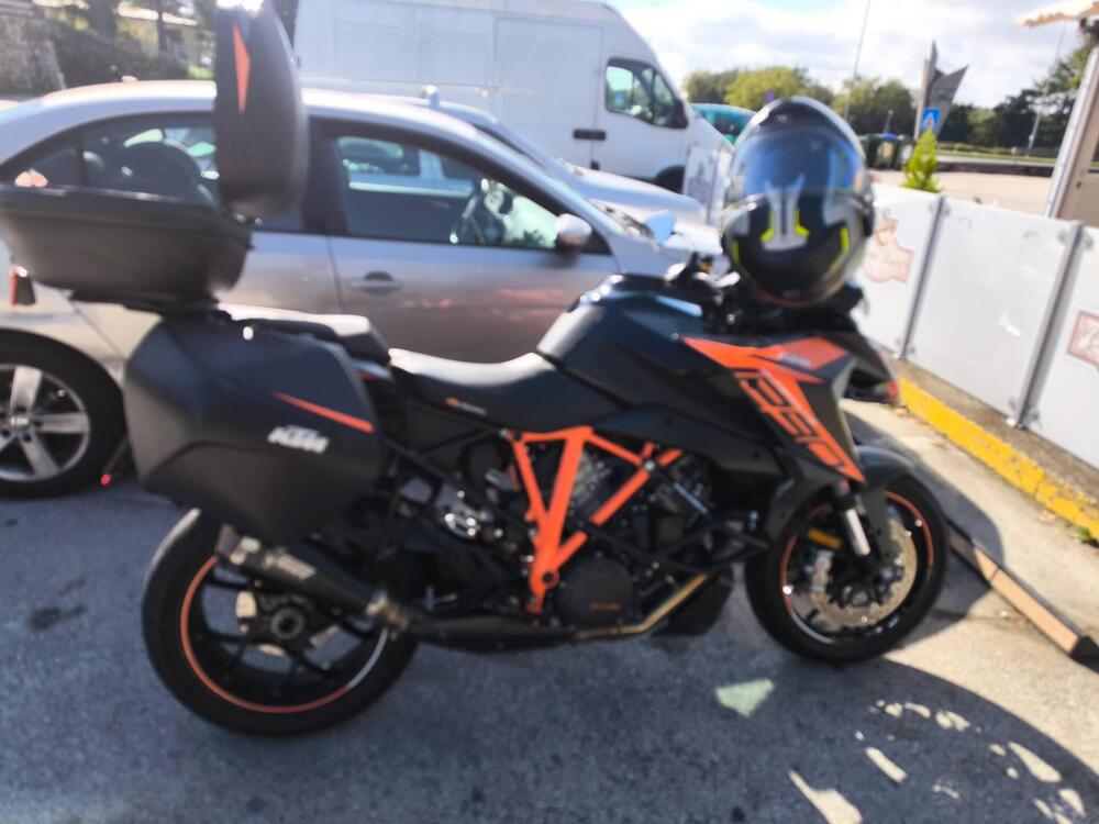 KTM 1290 Super Duke GT (2019 - 20) (2)