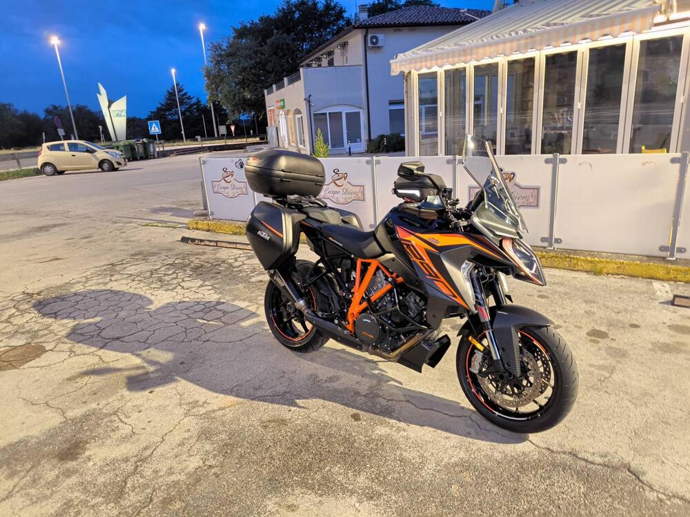 KTM 1290 Super Duke GT (2019 - 20) (4)