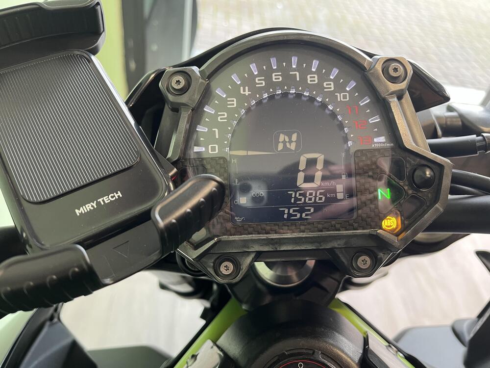 Kawasaki Z 900 (2017 - 18) (2)