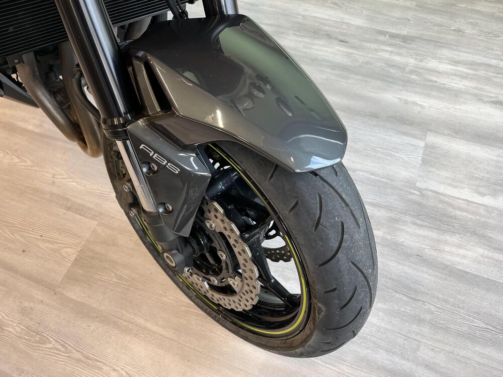 Kawasaki Z 900 (2017 - 18) (8)