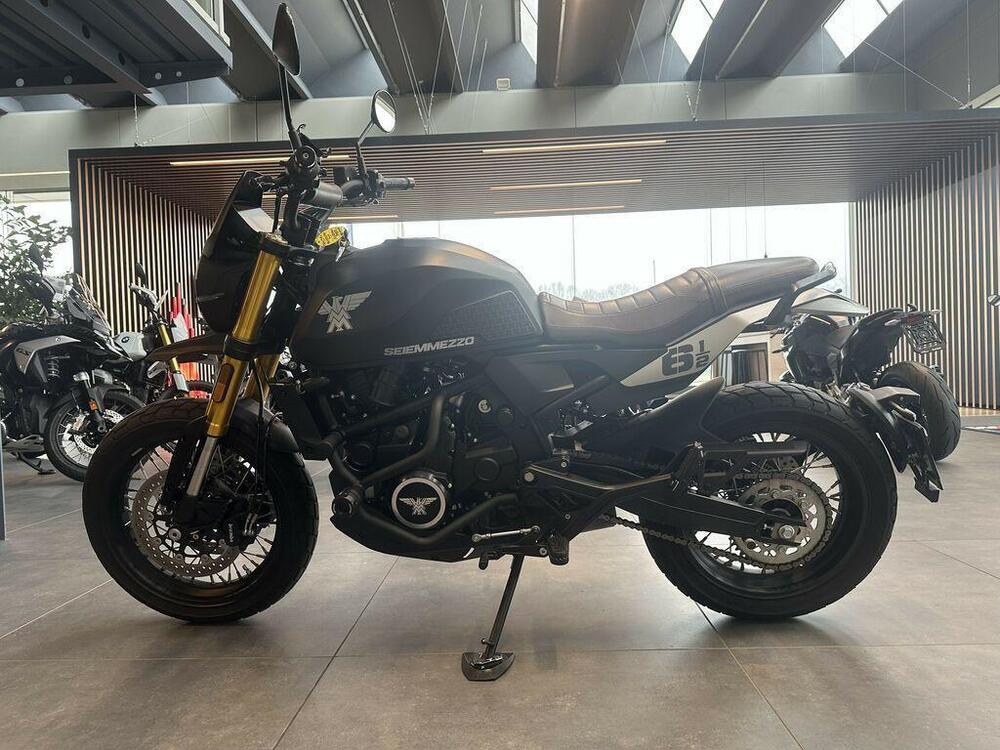 Moto Morini SEIEMMEZZO SCR (2022 - 26) (6)