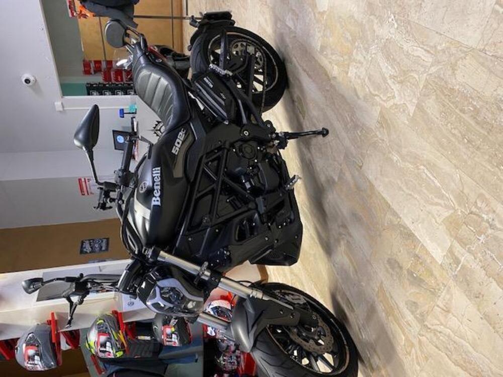 Benelli 502 C (2019 - 20) (2)