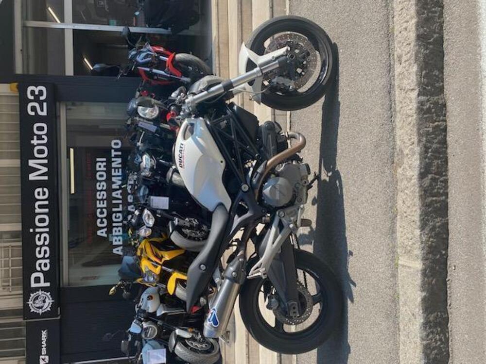 Ducati Monster 696 (2008 - 13)