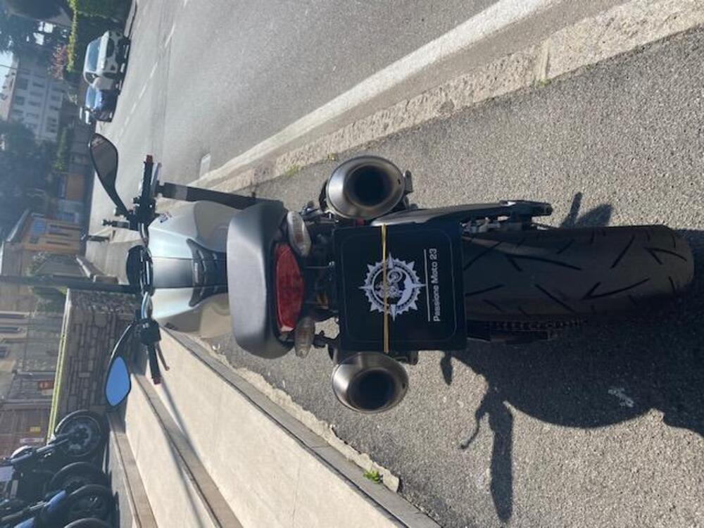 Ducati Monster 696 (2008 - 13) (5)