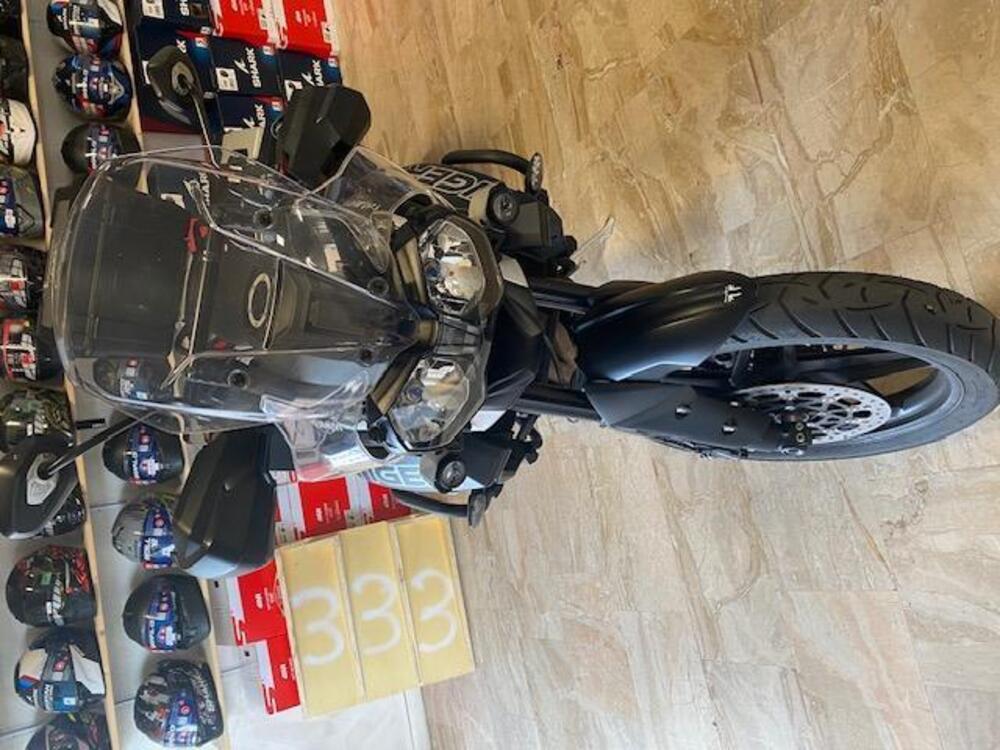 Triumph Tiger 800 XRx (2017 - 18) (2)