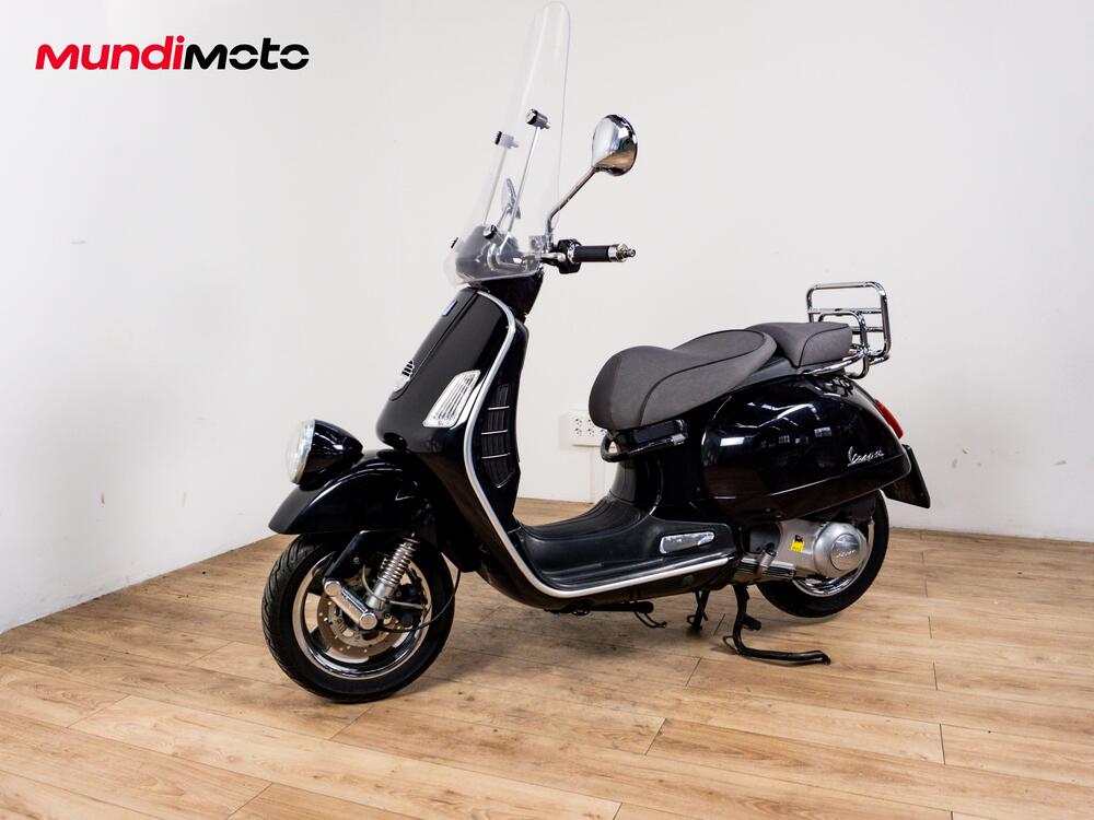 Vespa GTV 300 Via Montenapoleone ABS (2010 - 16) (8)