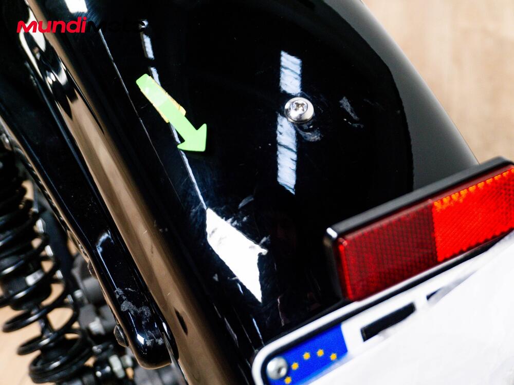 Harley-Davidson 1200 Iron (2018 - 20) - XL1200N (14)