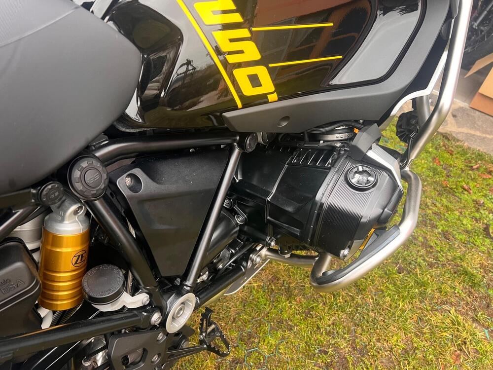 Bmw R 1250 GS Adventure - Edition 40 Years GS (2020 - 21) (2)