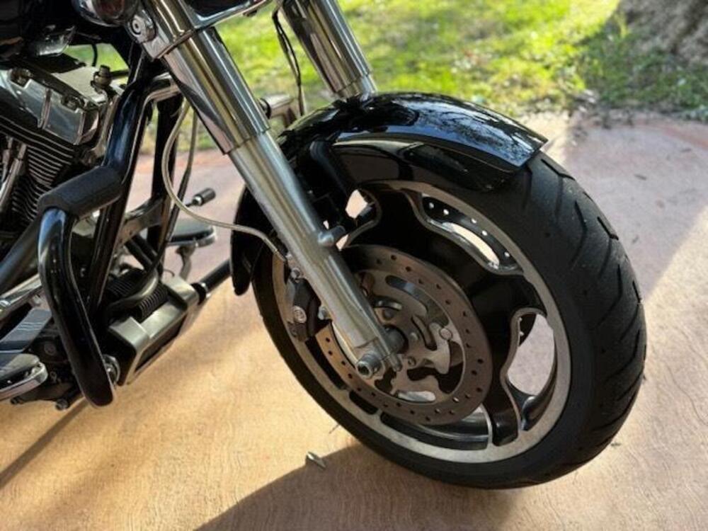 Harley-Davidson 1690 Street Glide Special (2014 - 16) - FLHX (5)