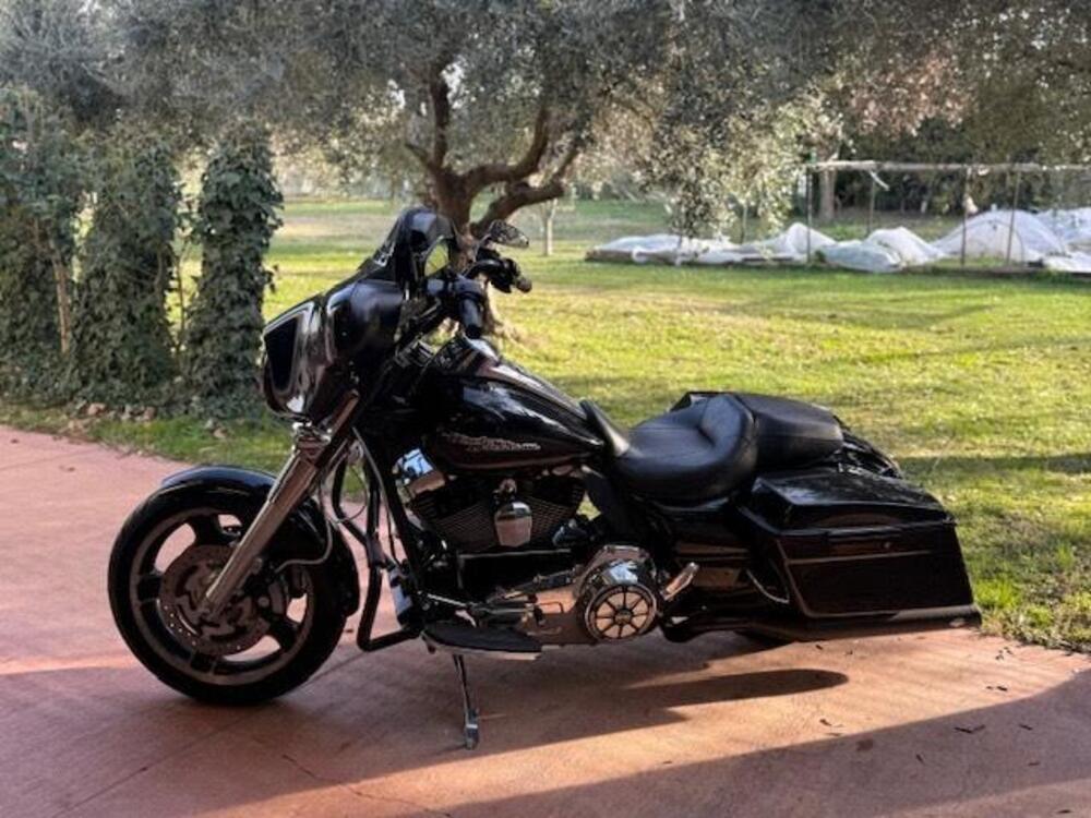 Harley-Davidson 1690 Street Glide Special (2014 - 16) - FLHX (13)