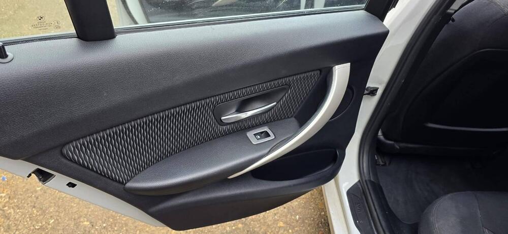 BMW Serie 3 Touring usata a Viterbo (12)