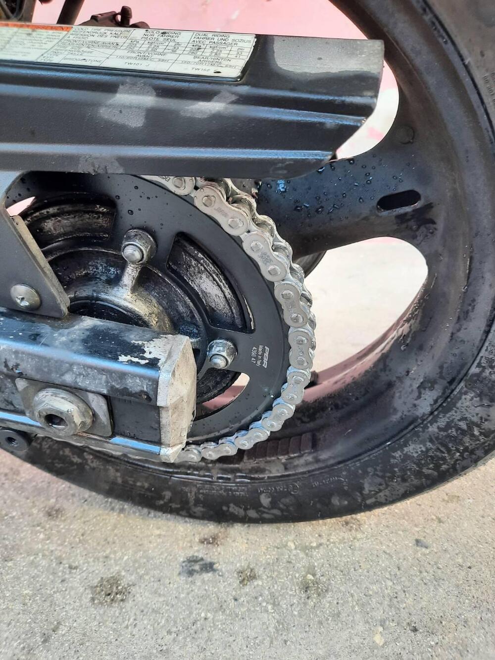 Suzuki V-Strom 650DL (2006 - 07) (4)