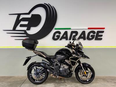 Zontes ZT310-T1 (2021 - 23) usata