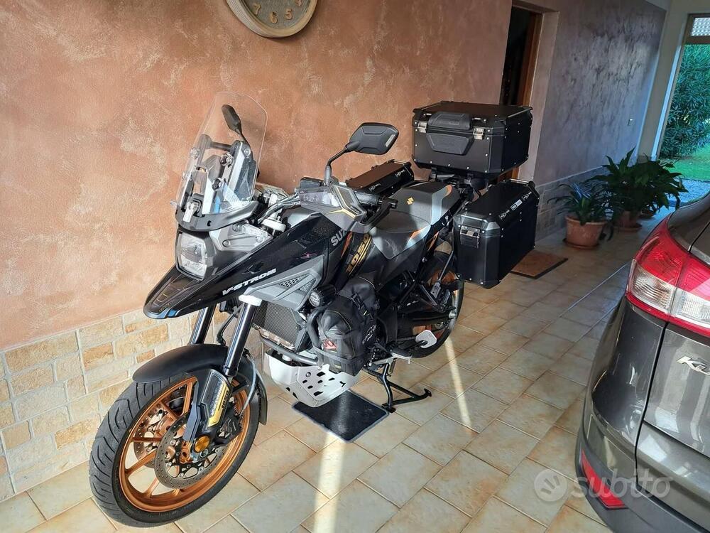 Suzuki V-Strom 1050XT (2020 - 23) (2)