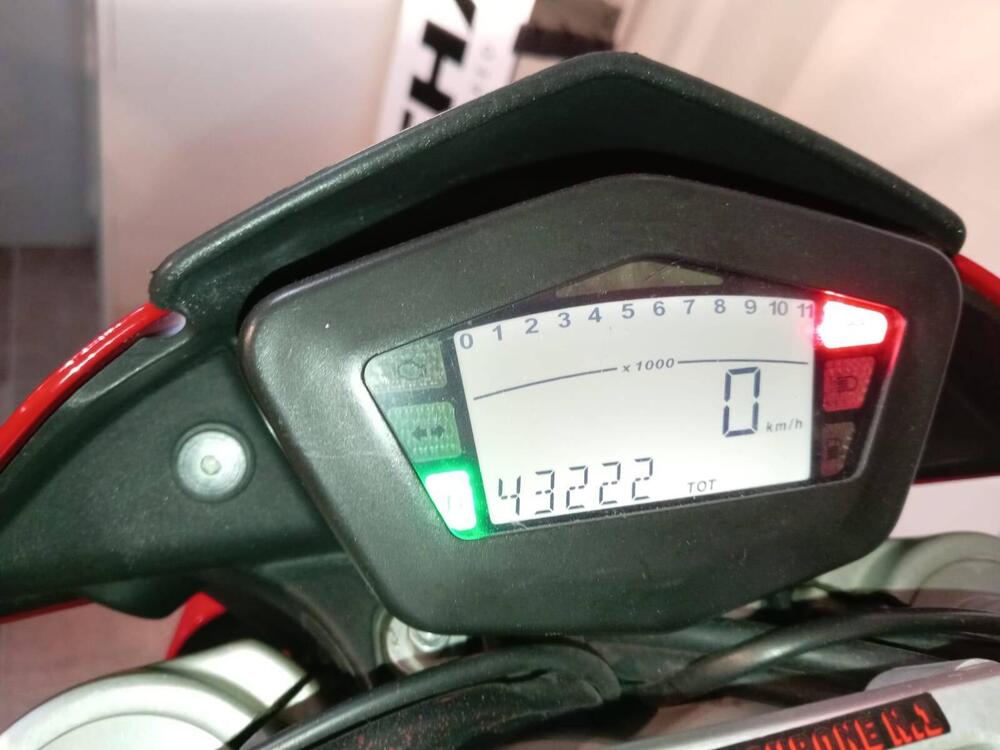 Ducati Hypermotard 1100 (2007 - 09) (4)