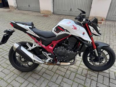 Honda CB 750 Hornet (2023 - 24) usata