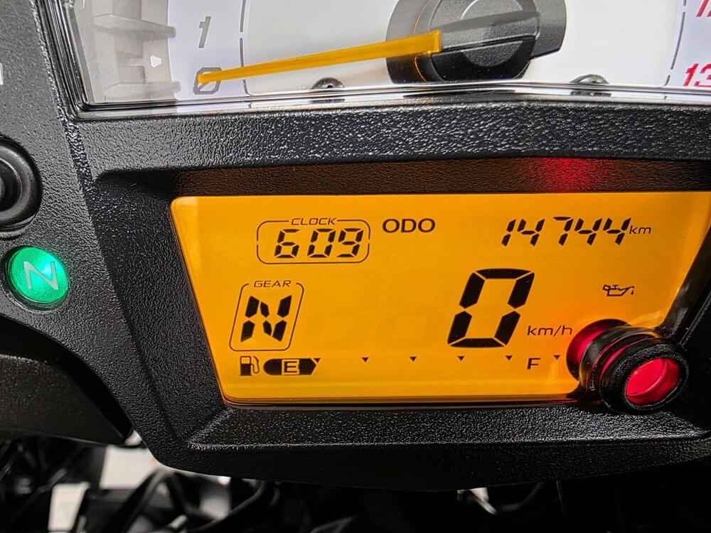 Kawasaki Versys 650 Grand Tourer (2021) (8)