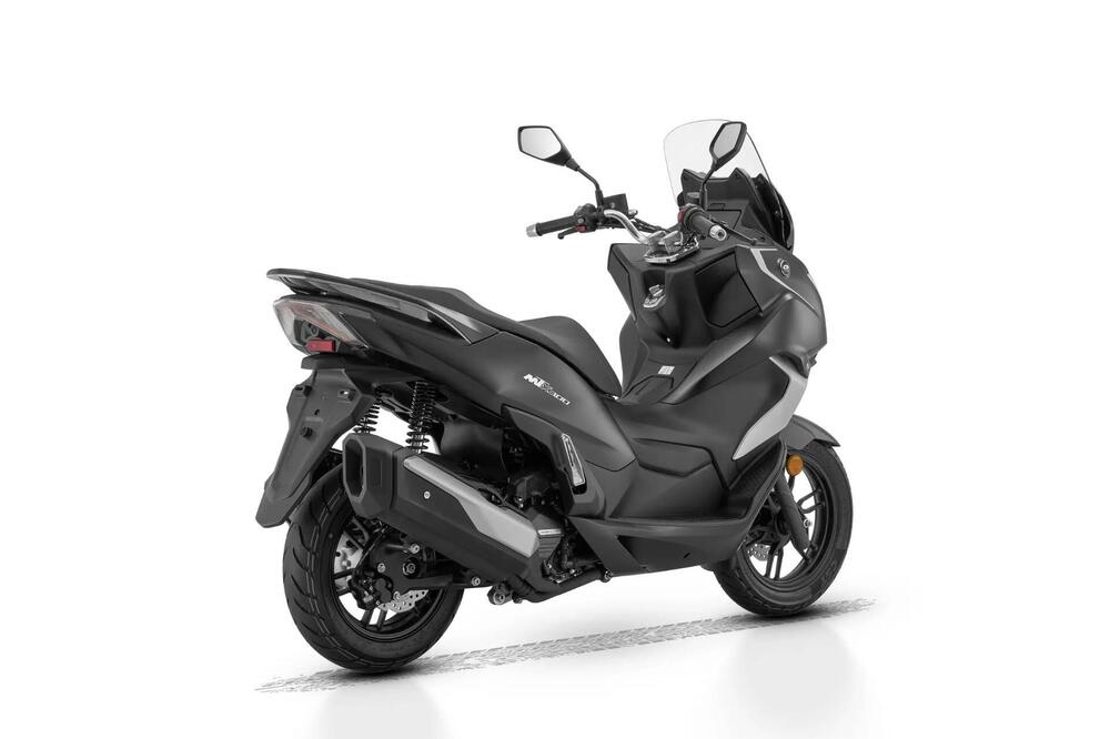 QJ Motor MTX 300 (2025 - 26) (6)