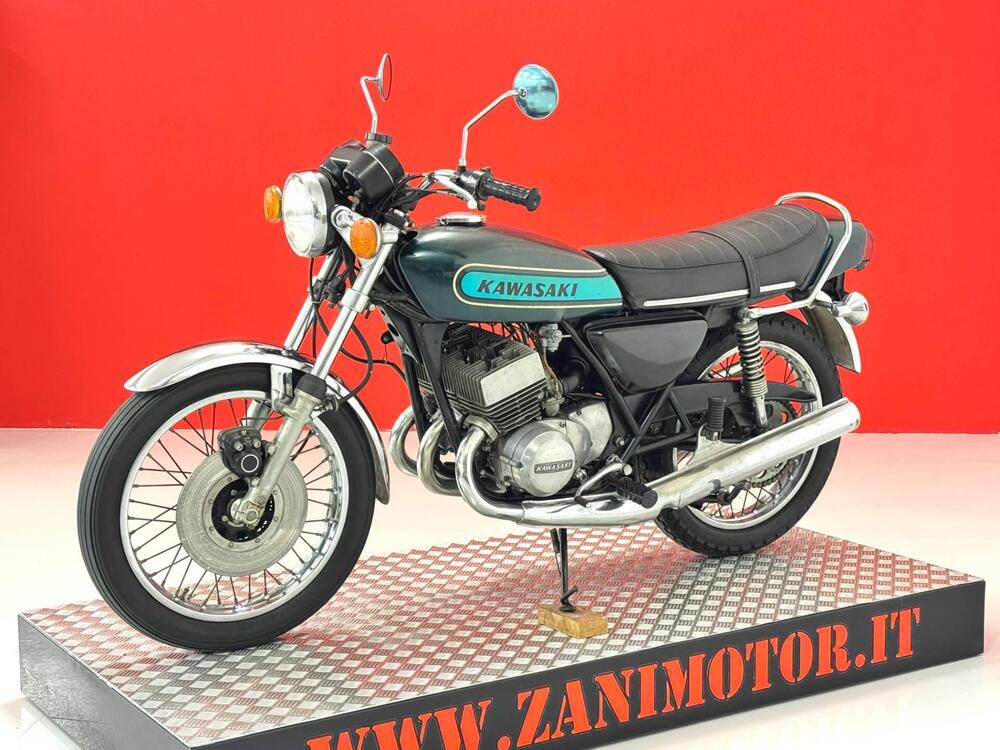 Kawasaki 400 MACH II 2 TEMPI 3 CILINDRI (4)