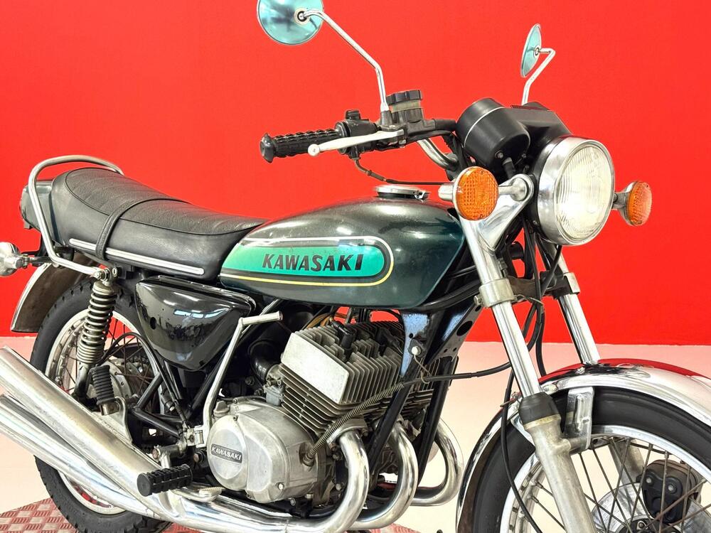 Kawasaki 400 MACH II 2 TEMPI 3 CILINDRI (9)