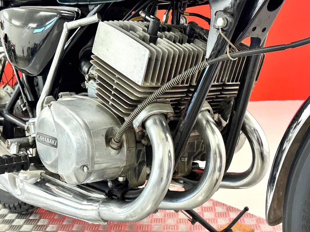 Kawasaki 400 MACH II 2 TEMPI 3 CILINDRI (13)