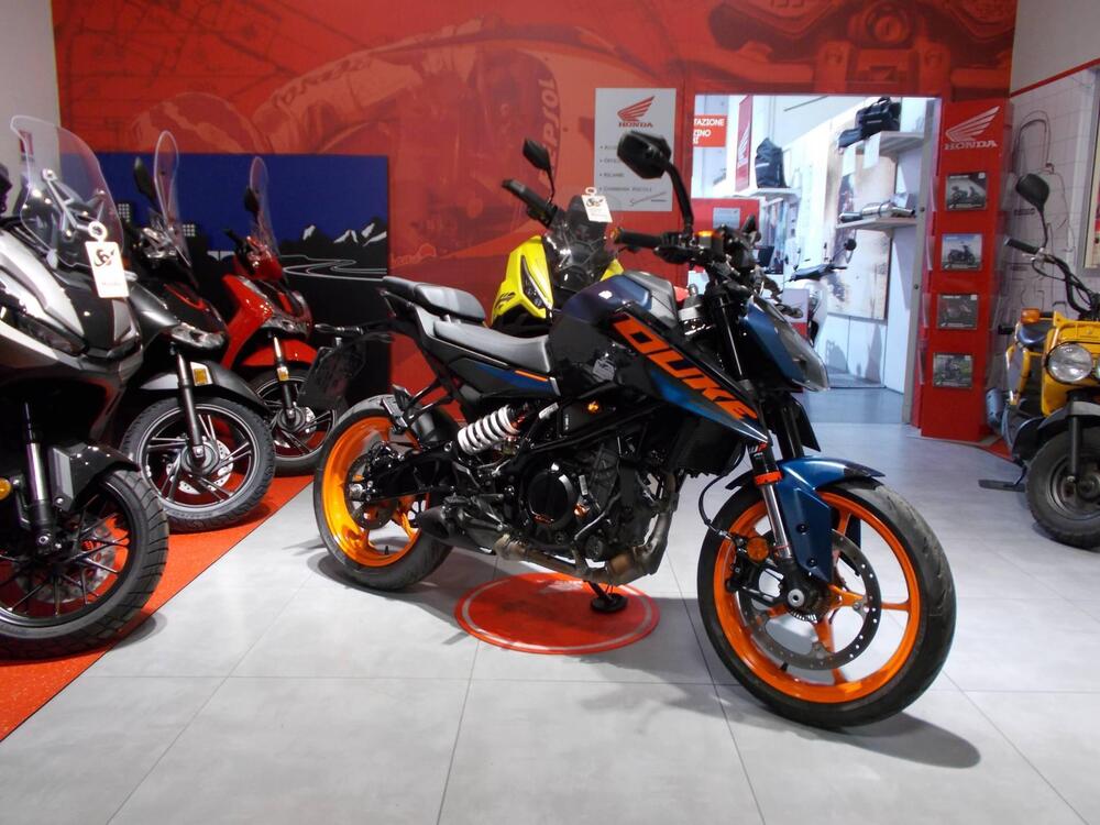 KTM 125 Duke (2024 - 25) (8)