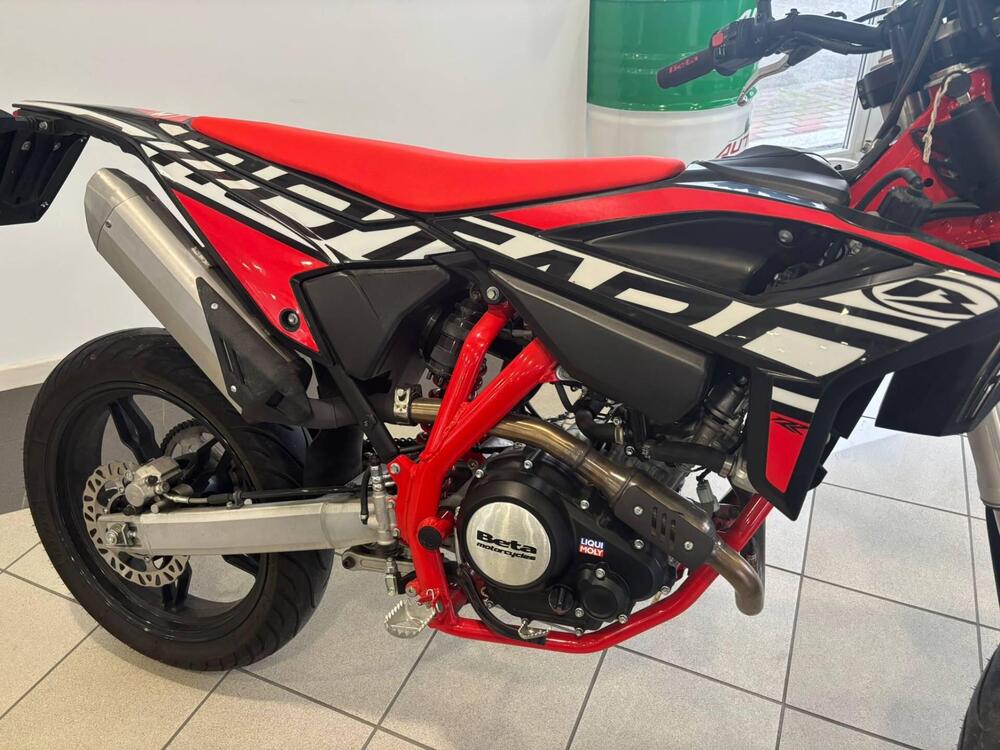Betamotor RR 125 4T Motard LC (2021 - 23) (4)