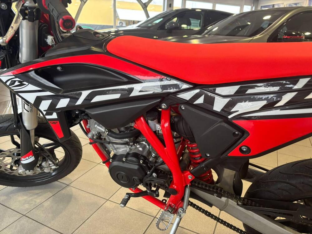 Betamotor RR 125 4T Motard LC (2021 - 23) (7)