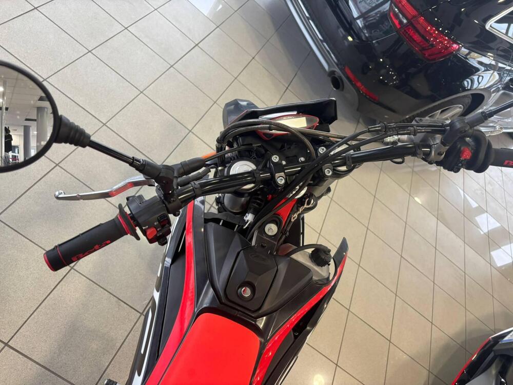 Betamotor RR 125 4T Motard LC (2021 - 23) (10)