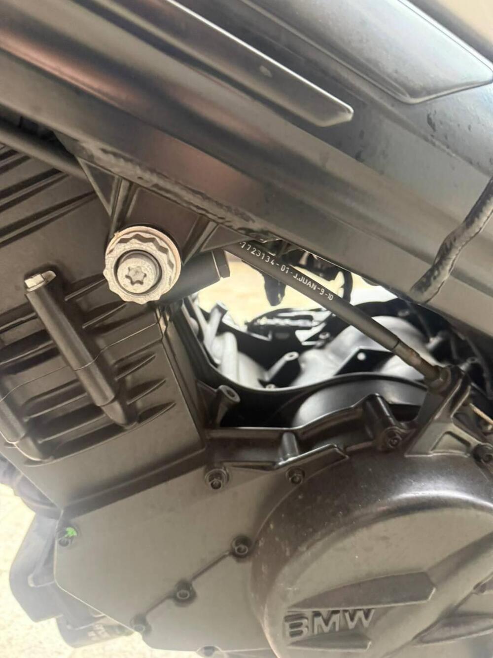 Bmw F 800 R (2012 - 14) (4)