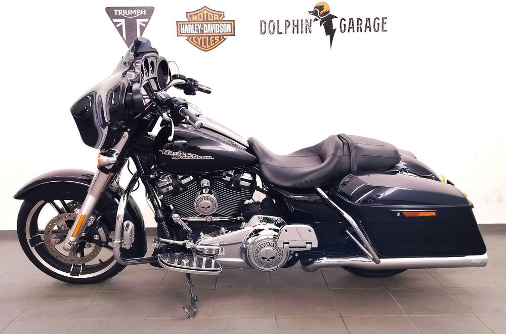 Harley-Davidson 107 Street Glide Special (2017 - 19) - FLHXS (8)