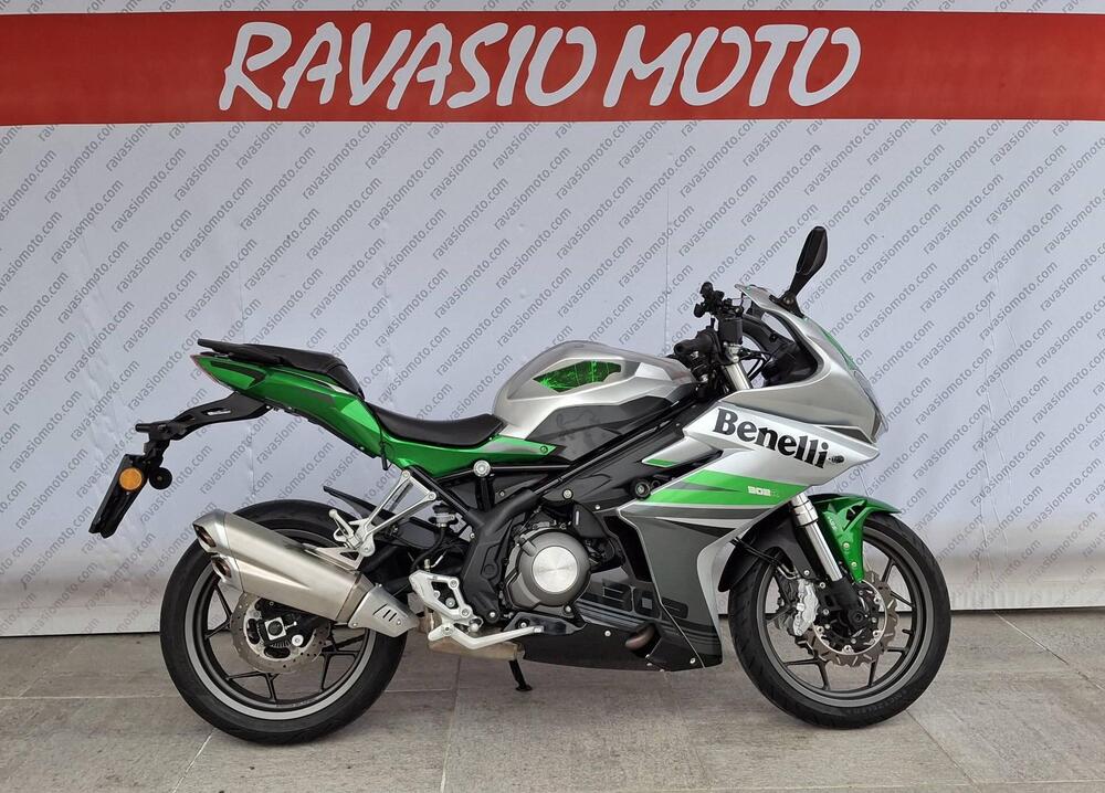 Benelli BN 302 R (2017 - 20)