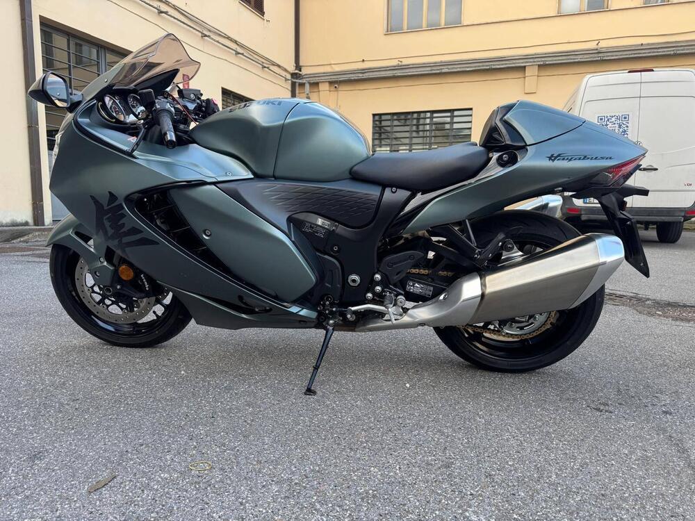 Suzuki GSX 1300 R Hayabusa (2025) (4)