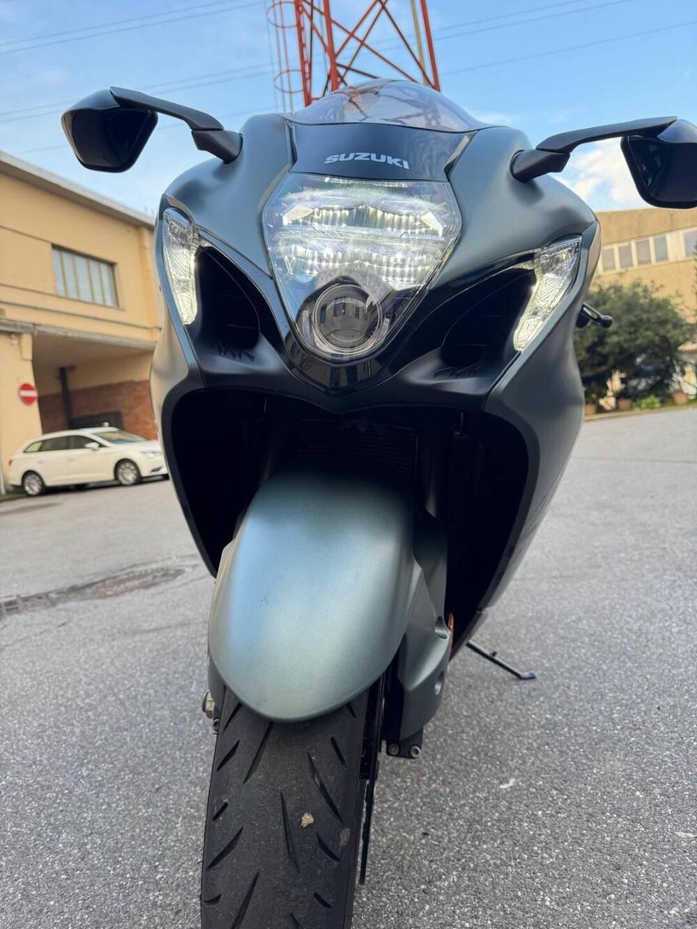 Suzuki GSX 1300 R Hayabusa (2025) (8)