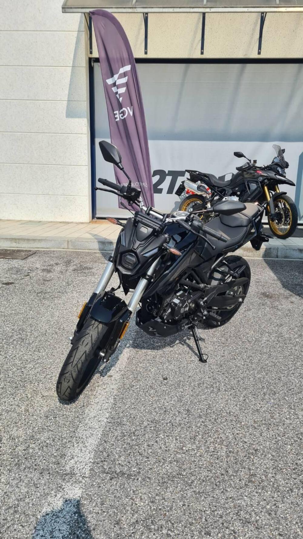 Voge Brivido 125R (2023 - 26) (3)