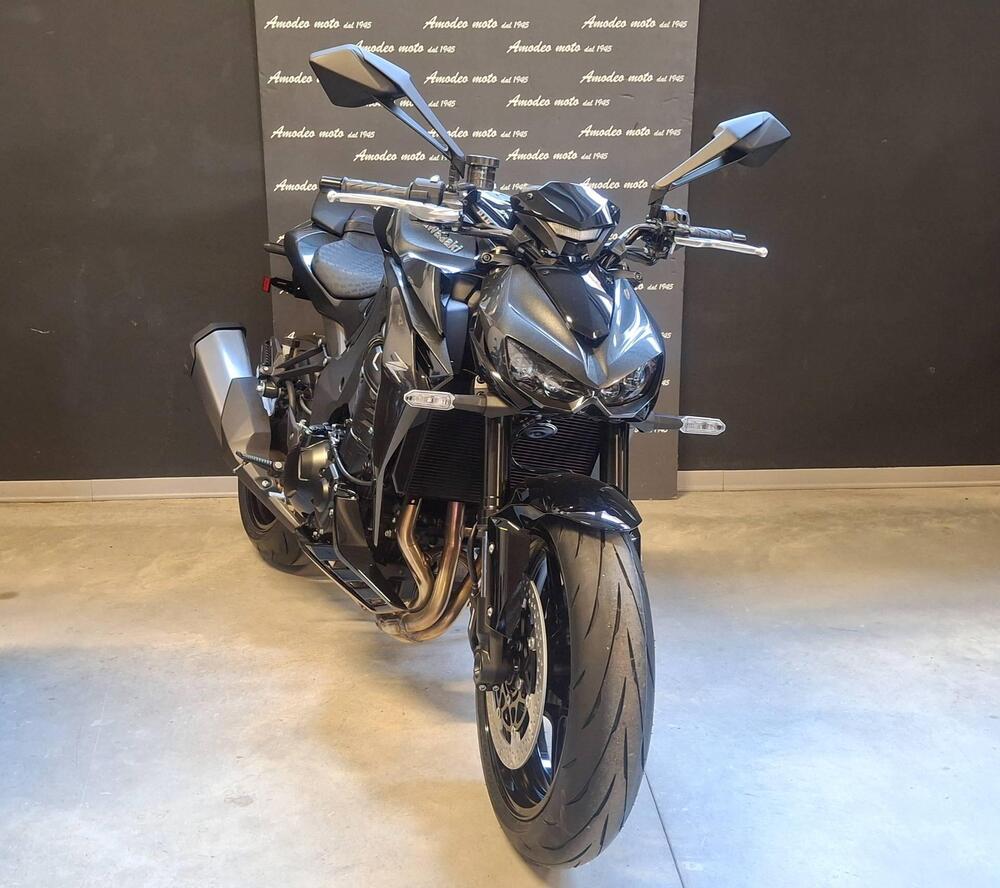 Kawasaki Z 1100 (2026) (2)