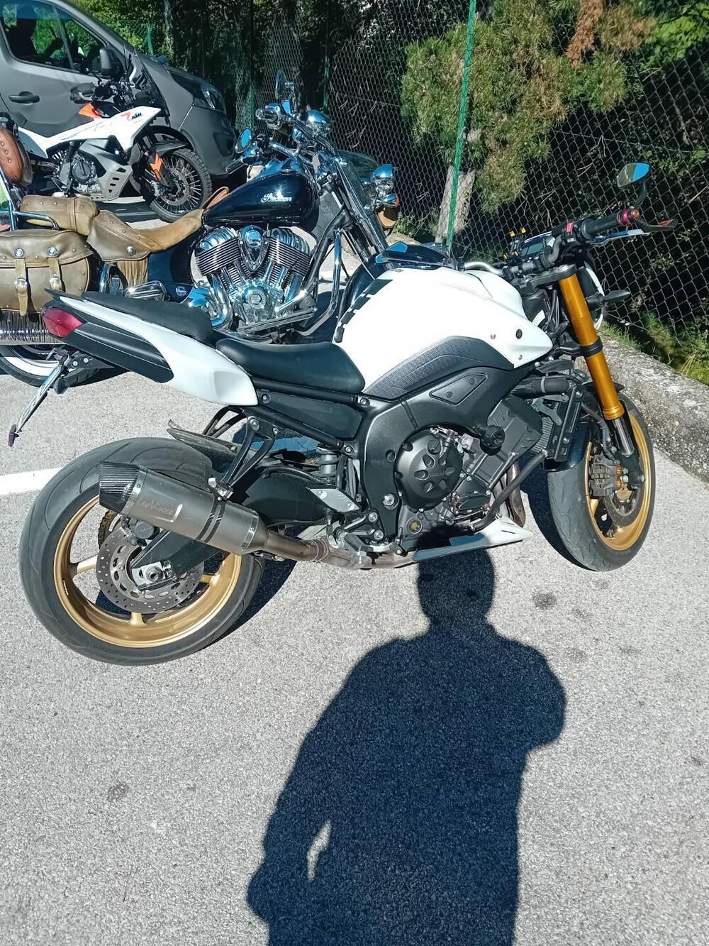 Yamaha FZ8 (2010 - 12) (4)