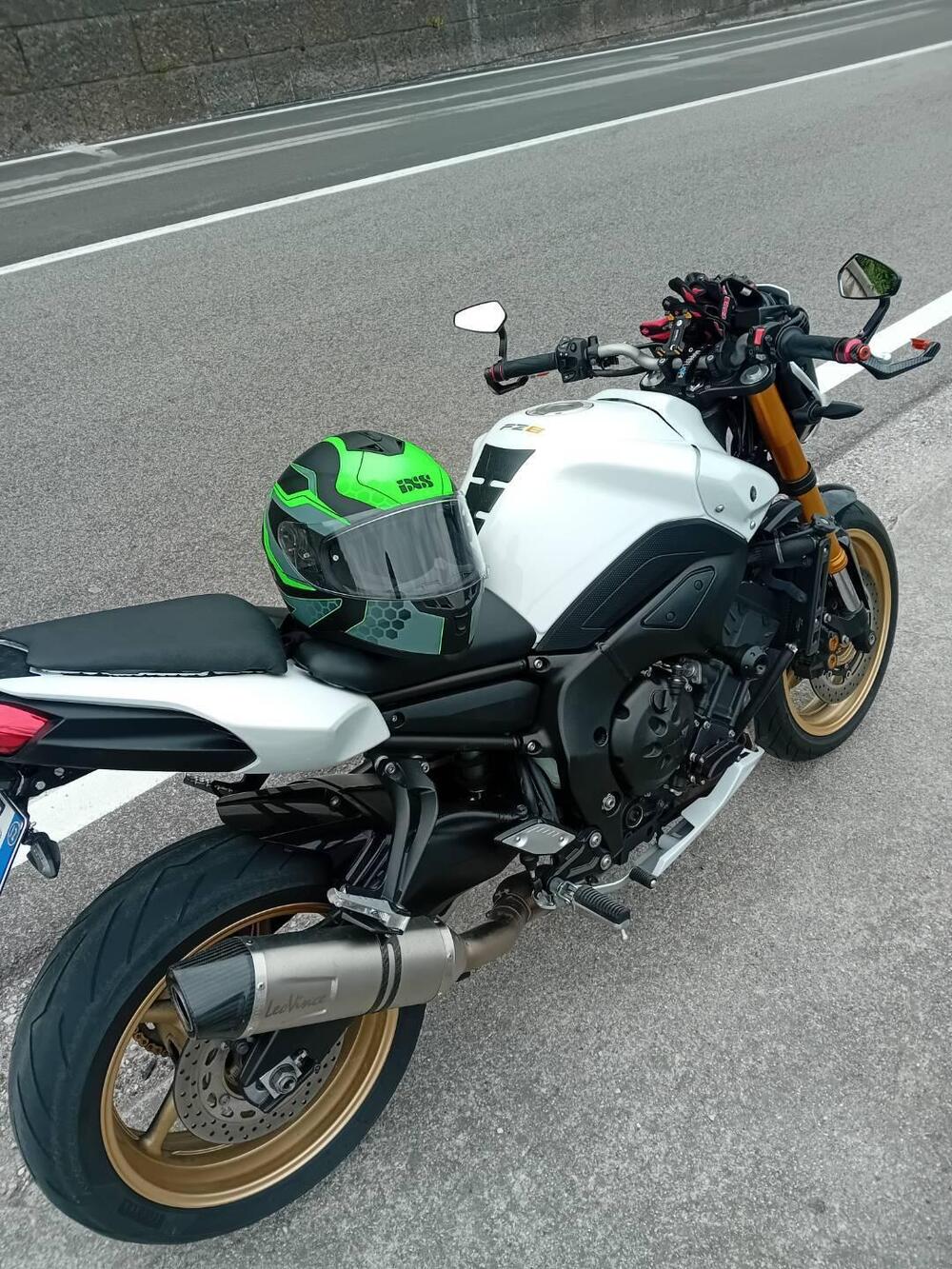 Yamaha FZ8 (2010 - 12) (9)