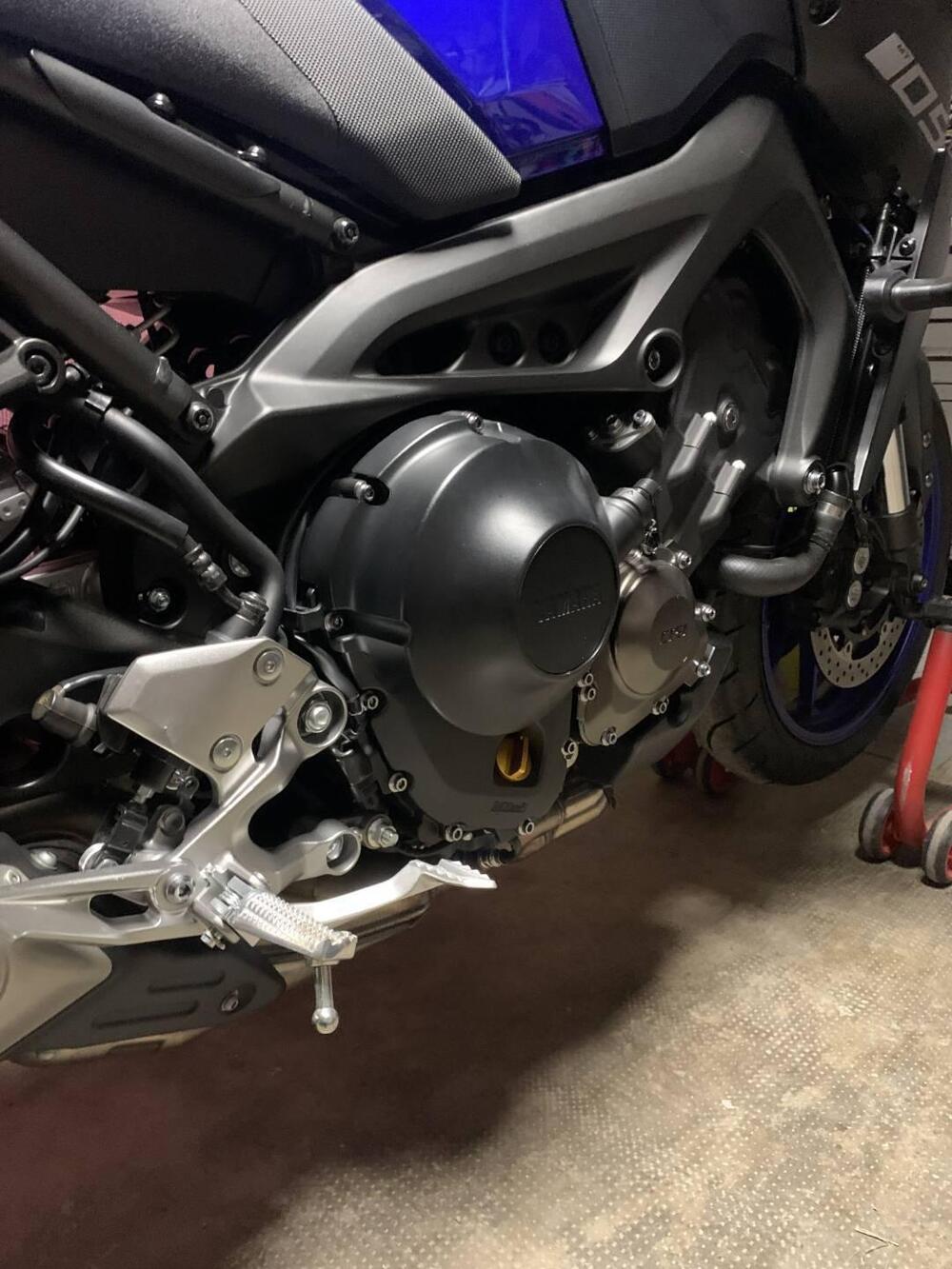 Yamaha MT-09 (2017 - 20) (5)