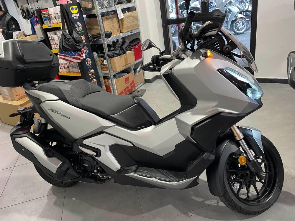 Honda ADV 350 (2022 - 24) (4)