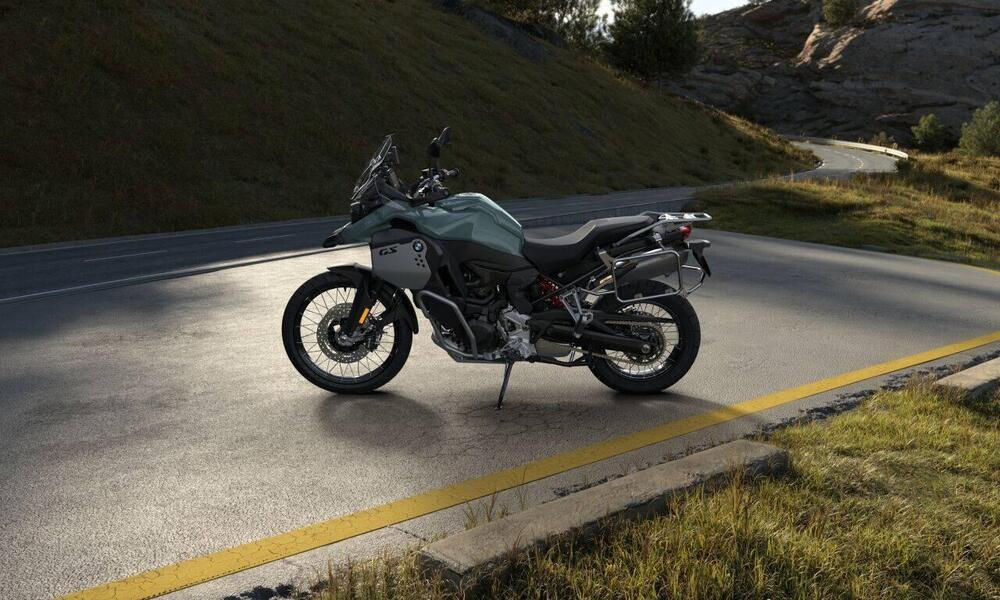 Bmw F 900 GS Adventure (2024 - 26) (2)