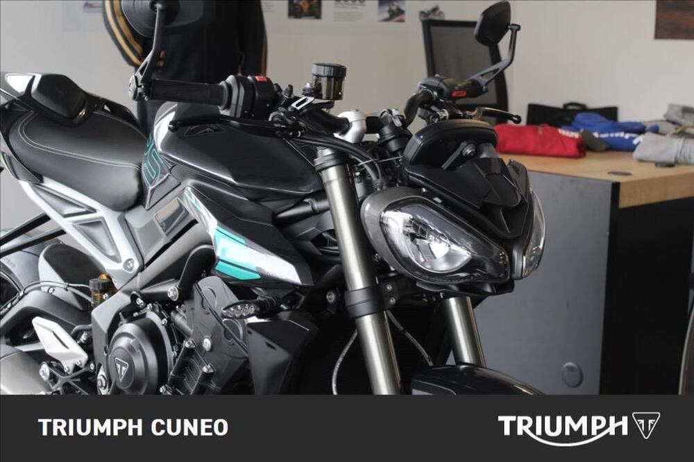 Triumph Street Triple 765 RS (2023 - 26) (3)